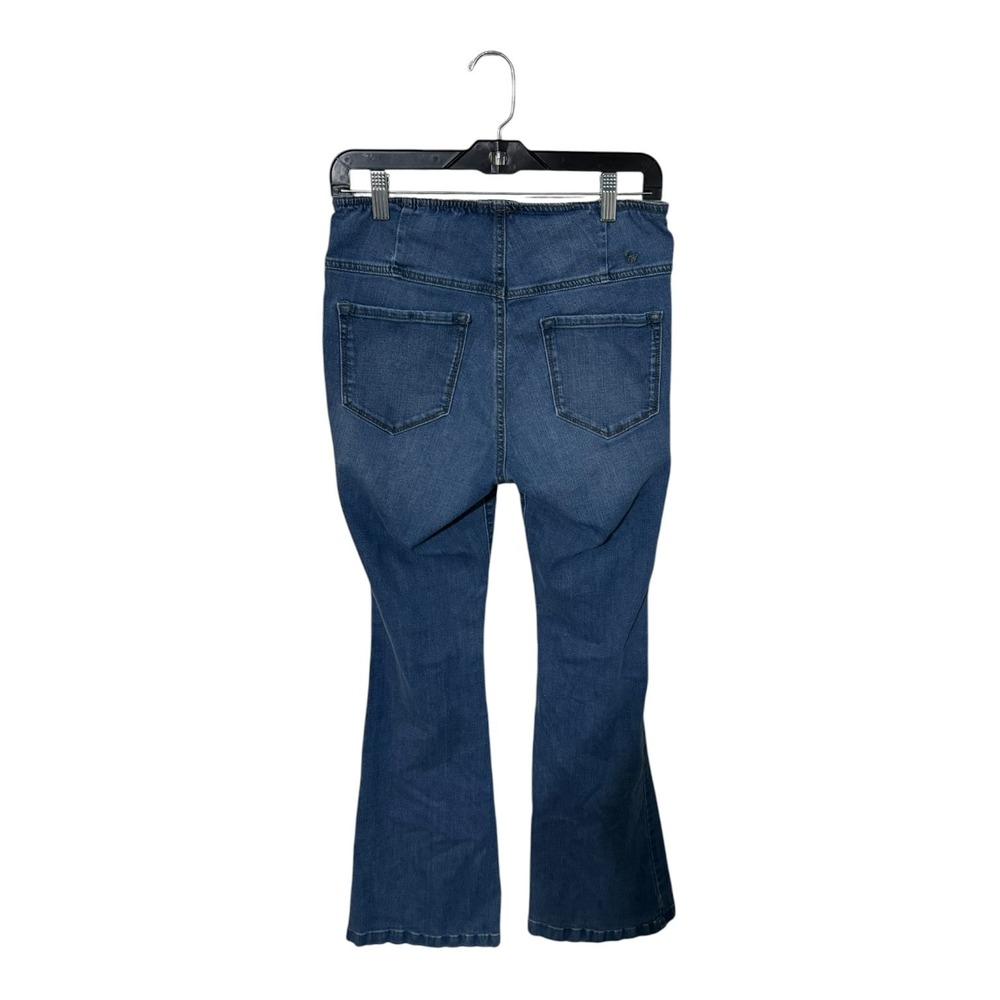 Sofia Jeans by Sofia Vergara Melisa Flare Medium Wash Pull On Denim Jeans Size 6 - Picture 2 of 5